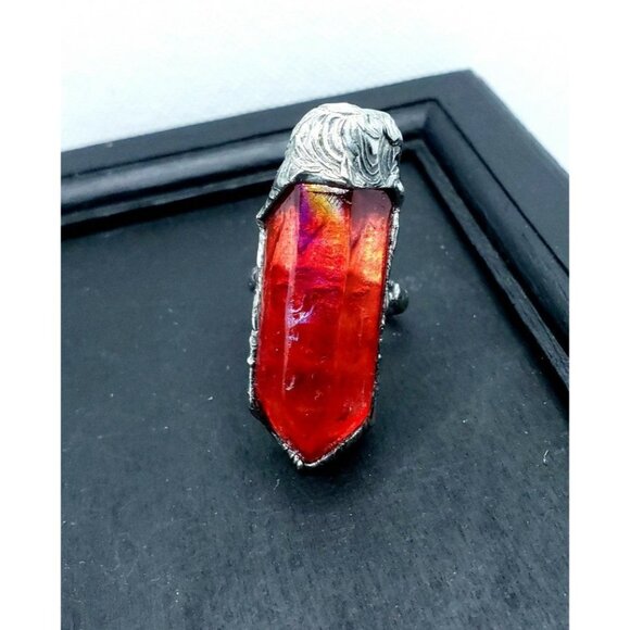 Red aura quartz crystal ring - Picture 4 of 12